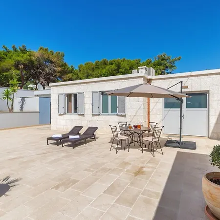 Beach Residences Caroline Hvar Town Exterior photo